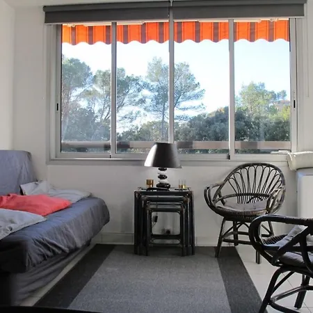 Magnifique 2 Pieces Au Coeur Du Golf De Valescure Apartament Saint-Raphaël